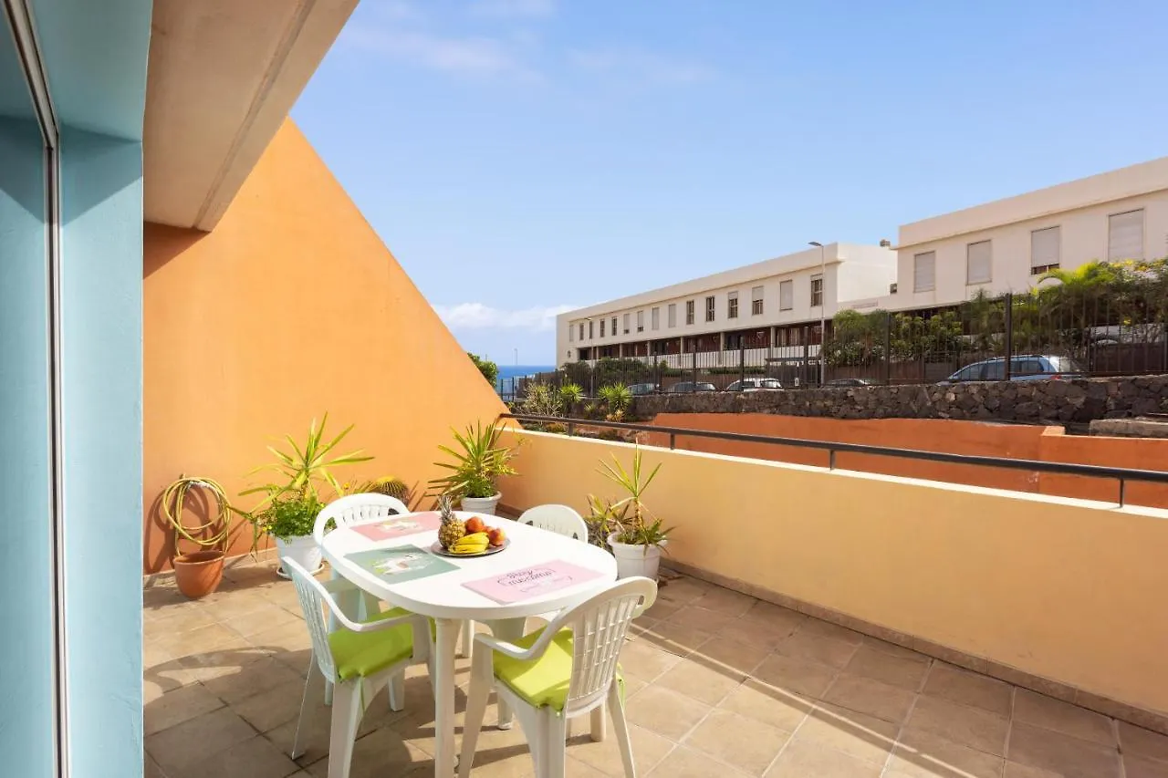 Apartment Home2Book Jolly Home Radazul, Terrace & Wifi